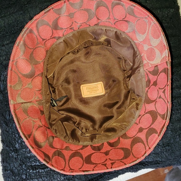 Beautiful Authentic Coach Vintage Red bucket hat... preloved (worn once) - Picture 2 of 7